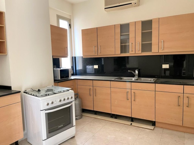 Clemenceau, Ras Beirut, Beirut, 2 Bedrooms Bedrooms, 4 Rooms Rooms,2 BathroomsBathrooms,Apartment,For Rent,1,1132