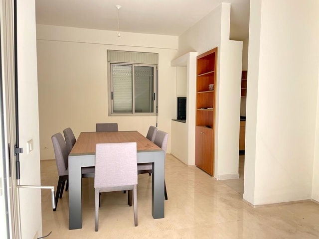 Clemenceau, Ras Beirut, Beirut, 2 Bedrooms Bedrooms, 4 Rooms Rooms,2 BathroomsBathrooms,Apartment,For Rent,1,1132