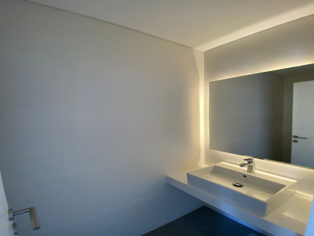 Achrafieh, 2 Bedrooms Bedrooms, ,2 BathroomsBathrooms,Apartment,For Sale,4,1147