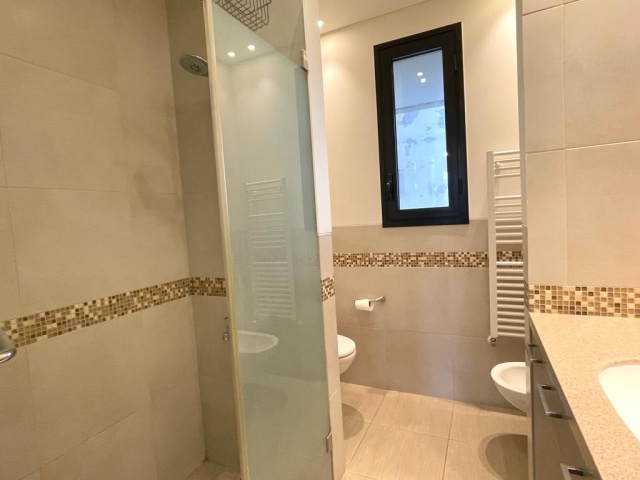 Achrafieh, 2 Bedrooms Bedrooms, ,3 BathroomsBathrooms,Apartment,For Rent,8,1155