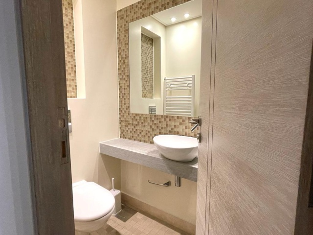 Achrafieh, 2 Bedrooms Bedrooms, ,3 BathroomsBathrooms,Apartment,For Rent,8,1155