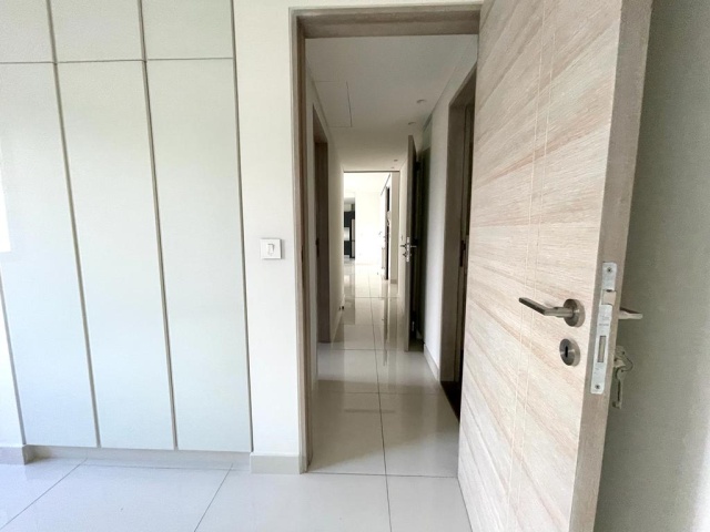 Achrafieh, 2 Bedrooms Bedrooms, ,3 BathroomsBathrooms,Apartment,For Rent,7,1156