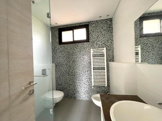 Achrafieh, 2 Bedrooms Bedrooms, ,3 BathroomsBathrooms,Apartment,For Rent,7,1156