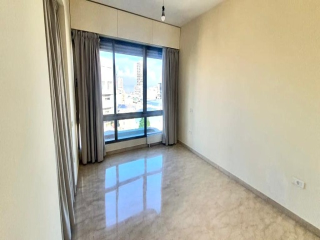 Achrafieh, 4 Bedrooms Bedrooms, ,5 BathroomsBathrooms,Apartment,For Rent,6,1180