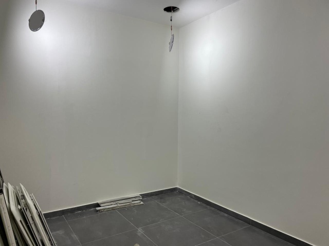 Gemmayzeh, Beirut, 6 Rooms Rooms,5 BathroomsBathrooms,Office,For Rent,9,1247