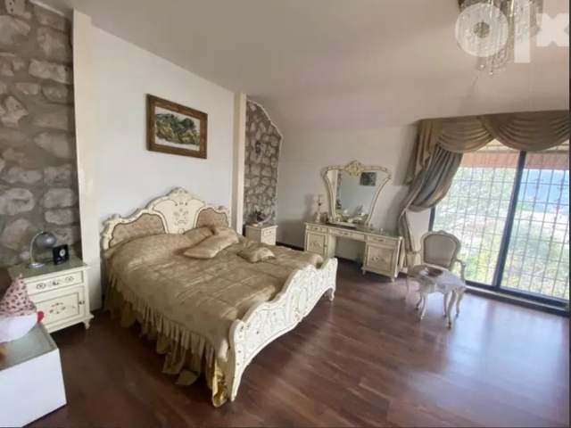 Ajaltoun, Keserwan, 7 Bedrooms Bedrooms, ,10 BathroomsBathrooms,Villa,For Sale,1271
