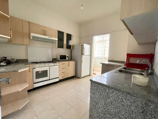 Sioufi, Ashrafieh, 3 Bedrooms Bedrooms, 5 Rooms Rooms,3 BathroomsBathrooms,Apartment,For Rent,8,1297