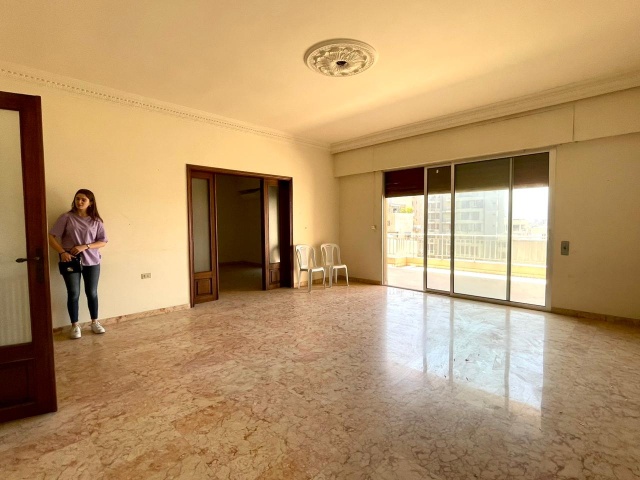 Achrafieh, 3 Bedrooms Bedrooms, ,3 BathroomsBathrooms,Apartment,For Rent,1,1359