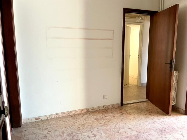 Achrafieh, 3 Bedrooms Bedrooms, ,3 BathroomsBathrooms,Apartment,For Rent,1,1359