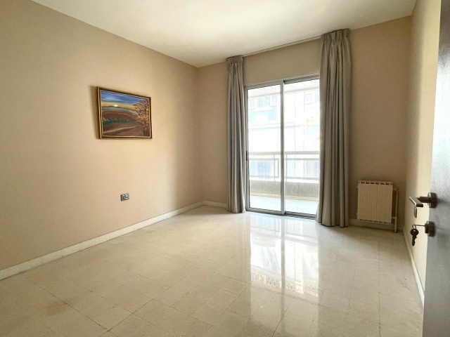 Achrafieh, 4 Bedrooms Bedrooms, ,3 BathroomsBathrooms,Apartment,For Rent,3,1383